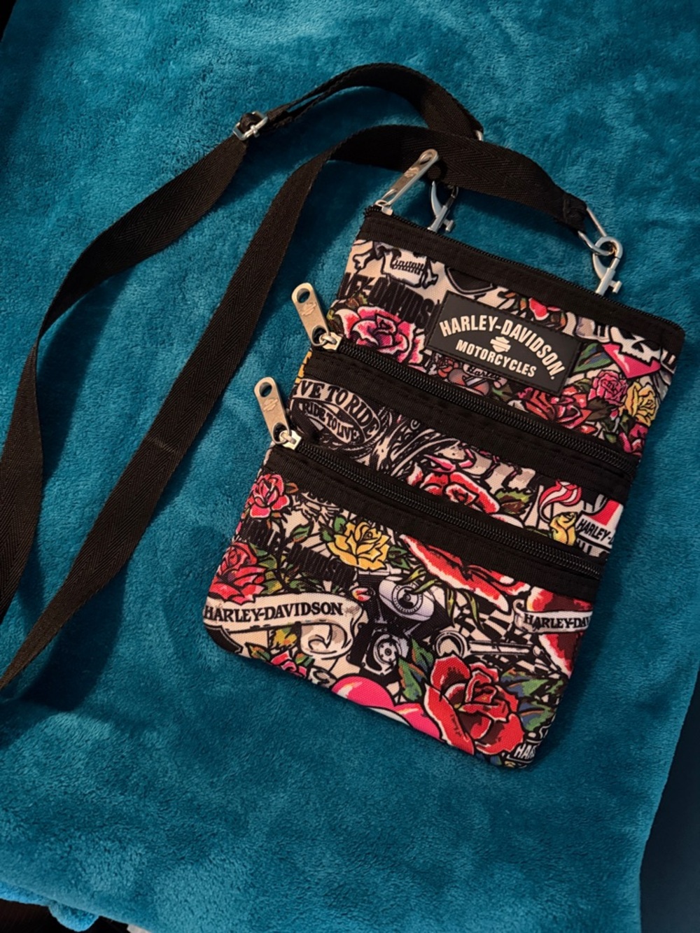 Harley-Davidson Black Floral Print Crossbody Bag